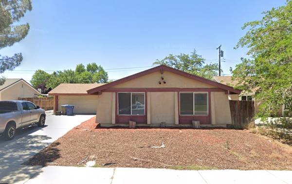 4 Bed 2 Bath Home in Lancaster for Rent- Section 8 Accepted 1