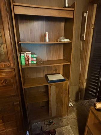 Free cabinet 1