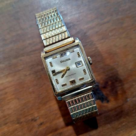 1970s BULOVA 10kt Gold Filled 1