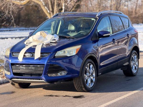 2016 Ford Escape Titanium Sport Utility 1