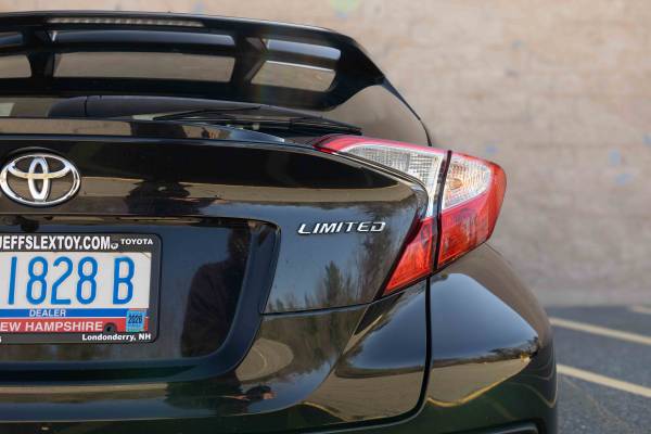 2019 Toyota C-HR Limited - $19,995 (Londonderry)63615730436993123