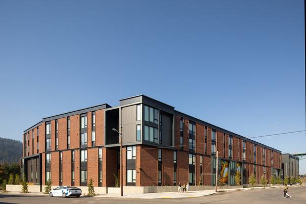 $1,263 / 1br - 500ft2 - Situated in Portland!, Elevator, 1 BD (6520 N Salem Ave, Portland, OR)64039061525635123