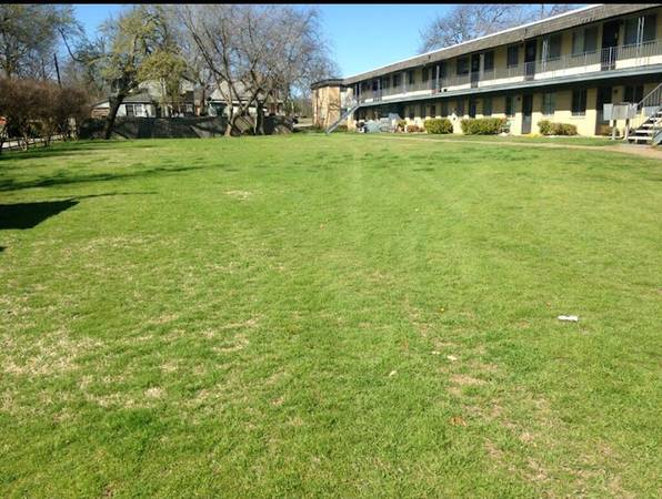 $985 / 1br - 768ft2 - THE VINES - APARTMENTS FOR RENT (Texoma)63656583423617120