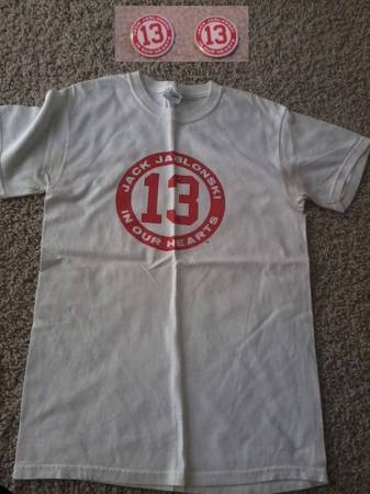 JACK JABLONSKI TSHIRT & BUTTONS 1