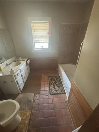 $130,000 / 3br - 1204ft2 - Off market Easton Heights fixer upper! (Tulsa, OK)63981981927811123