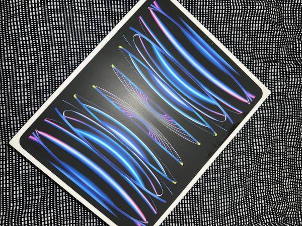 New apple ipad pro 6th generation 128gb wifi silver m2 chip unlocked 1