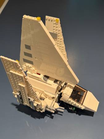 Star Wars Lego Imperial Shuttle 75302 1