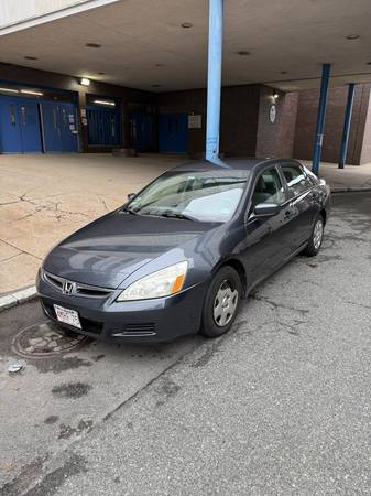 Vendiendo Honda Accord 2007 - $5,000 (Boston)63623751275777121