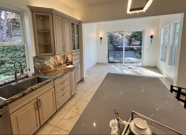 $2650.00 / 2br - 2000ft2 - For Rent – Remodeled 2BD/2.5BA in Amador City63952106599170122