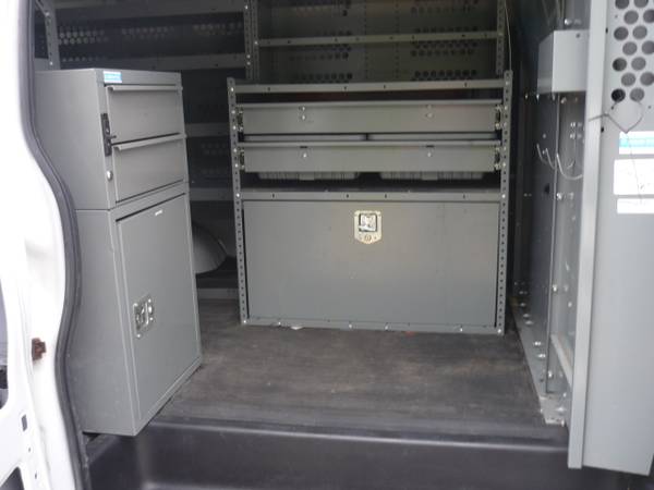 2014 Chevrolet Express 2500 - Photo 6