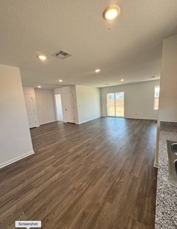 $1995.00 / 3br - 1290ft2 - New upgraded 3 Bed / 2 Bath with Washer / Dryer and Fridge Inlcuded64038883316355124