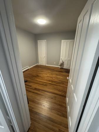 $2450.00 / 2br - 1050ft2 - Two family property located within walking distance to downtown New Mi63977126794883124
