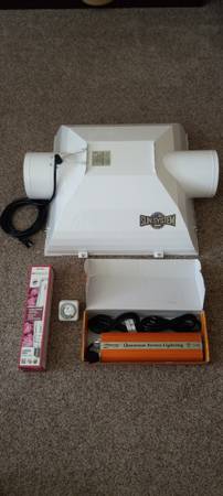 Grow Light package. Like new 1