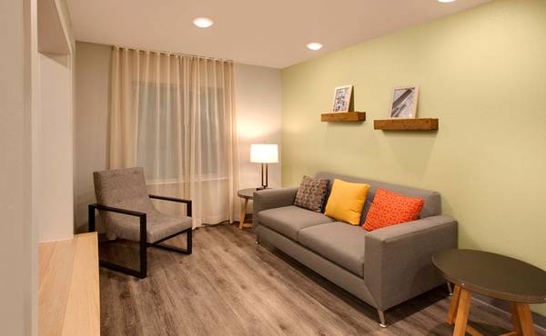 Simple Done Better with NO Hassle, NO Lease 1