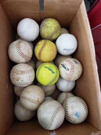 Softballs 1