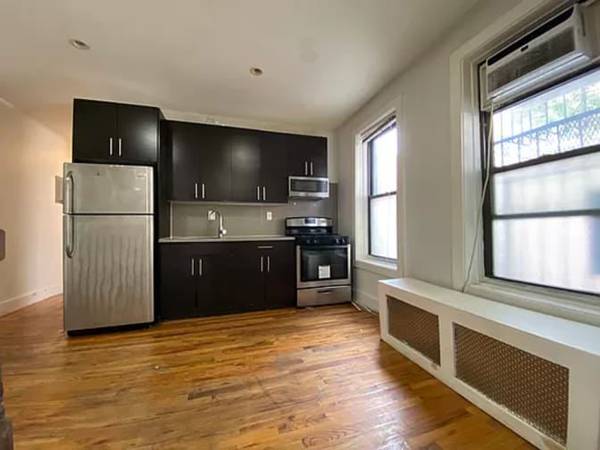 Duplex Apartment Available for Rent 1