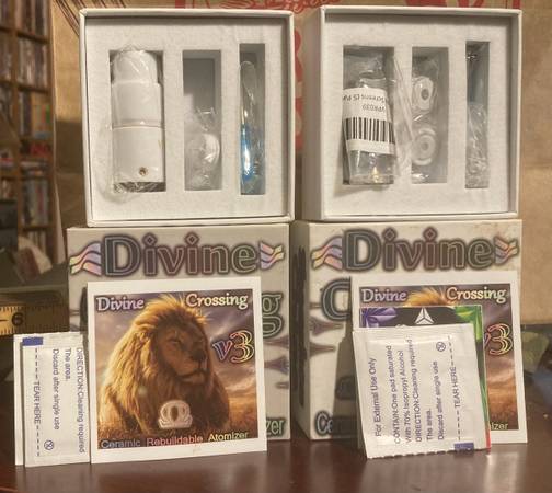 Humboldt Divine Crossing atomizer 1