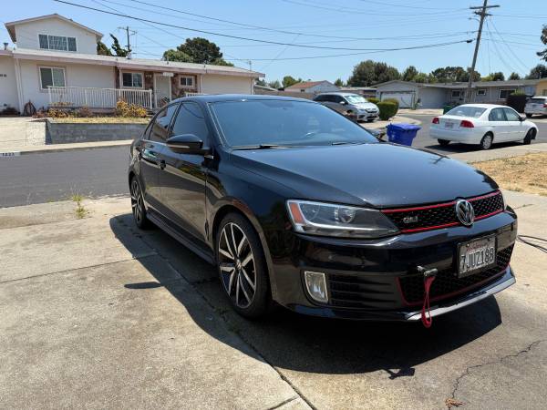 2013 Volkswagen Jetta GLI - $11,000 (hercules, pinole, san pablo, el sob)63617843897985121