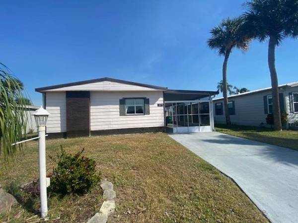 $59,999 / 2br - 2/bd 2/ba63823721830403121