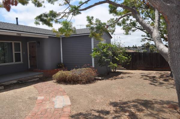 $3,995 / 3br - 1400ft2 - CHARMING 3BR/2BA SINGLE LEVEL DETACHED HOME IN LEMON GROVE (San Diego, Lemon Grove, Monterey Heights)63933249756802124