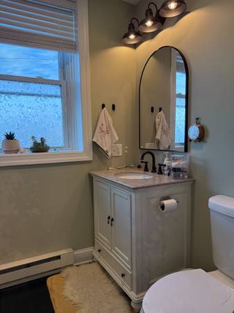 $1,250 / 1br - 1200ft2 - Cozy Apartment for Rent - Lease Takeover (Johnson City)64035575647874121