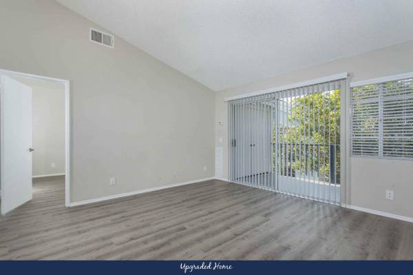 $2,990 / 2br - 878ft2 - Don't let this one get away! 2 BR, 2 BA. Prime San Diego location (San Diego - Mira Mesa)63866050273025122