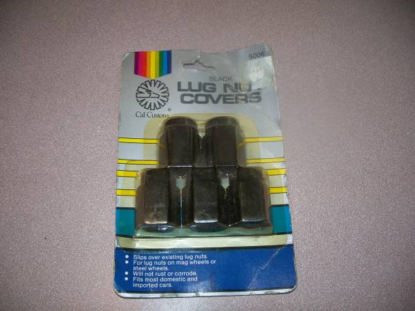 Lug Nut Covers Black Set of 5 1