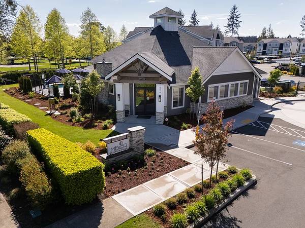 $1,975 / 2br - 1016ft2 - Double Sinks (Bathrooms), Carport, Centrally Located Parcel Lockers (Olympia)63852581020803120