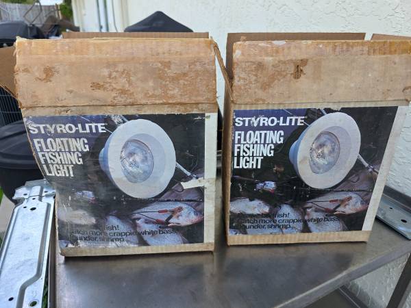 New styrolight floating fishing lights 1