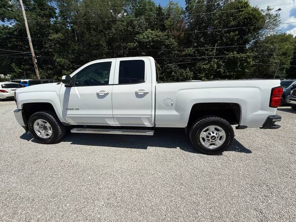 2015 Chevrolet Silverado 2500HD LT - 6.0 V8 - 4WD - ¡Procedente del sur! - $14,995 (Akron)63436229788289124