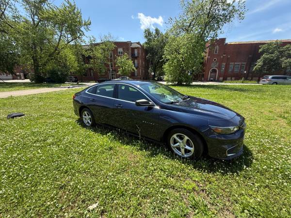 2018 CHEVY MALIBU LT - $7,500 (Chicago)63624841715201121
