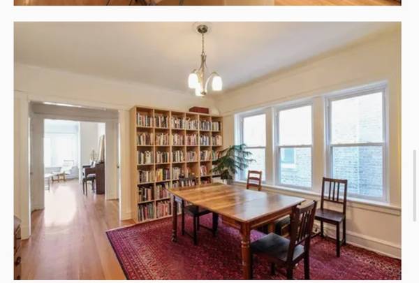 $2,850 / 3br - 1793ft2 - Lincoln Square 3 Bed + Sunroom - Heat & Water Included (Chicago)63960010274818124