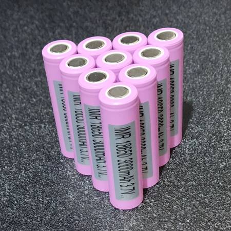 (10 Pack) 18650 Lithium Ion Batteries.  3000 Mah 1