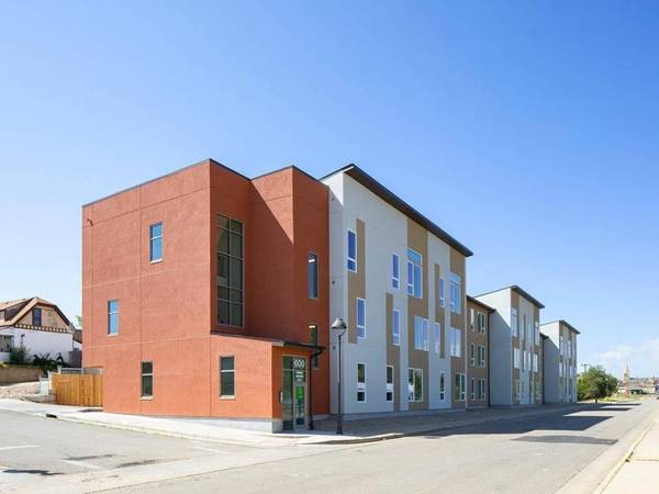 Exceptional Live. Work. Play! 1 BR 1 BA 1062 SF  Tour Today! 1