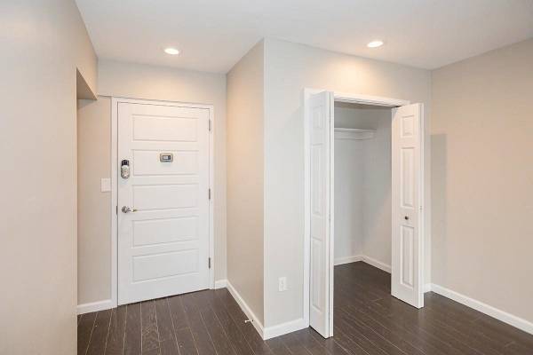 Controlled Access, In Pittsburgh, 1 BD 1