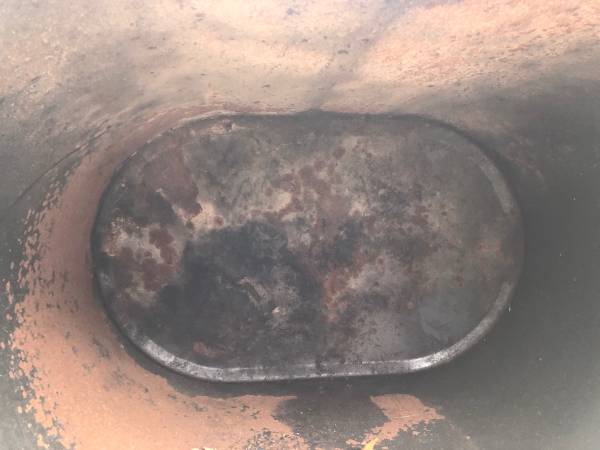 Bonito barril grande quemado/cocina con patas - $150 (Rockland, Massachusetts)63439001597827122