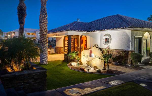 $1,304 / 2br - 915ft2 - Wi-Fi Available in Select Areas, Spectacular Views (Bullhead City)63618517396739124