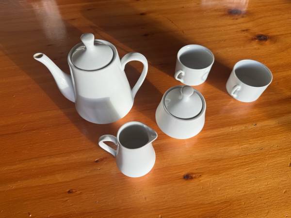 Tea Set 1
