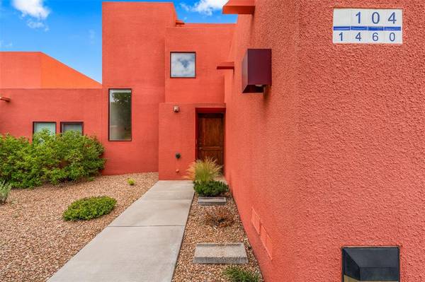 $3,500 / 3br - 2500ft2 - FOR LEASE.  Large Zocalo Condo (Santa Fe)63659901115777121