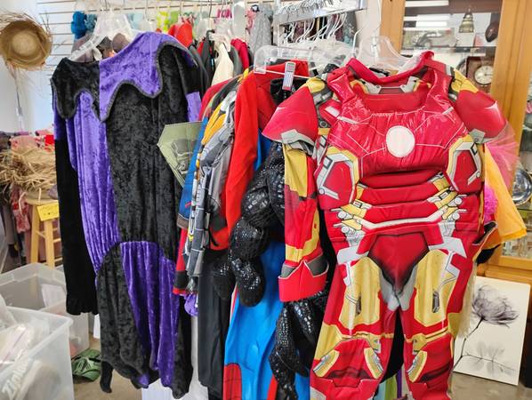 Kids Halloween Costumes... Disfraces de Halloween para niños 1