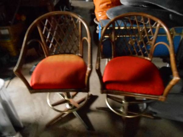 2-RETRO SWIVEL  BAR STOOLS 1