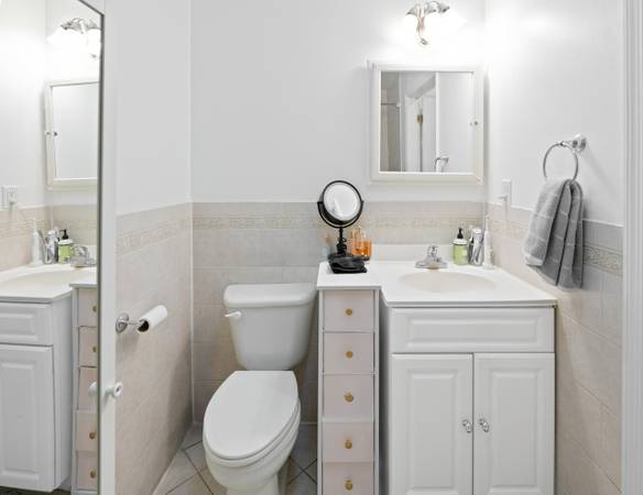 $1,580 / 1br - 712ft2 - Modern Elegance Meets Unmatched Convenience (Union City, NJ)63676275072769123