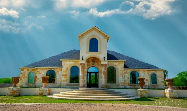 $650,000 / 4br - 3073ft2 - Beautiful Home on 5 Acres (Weslaco)64199313720706120