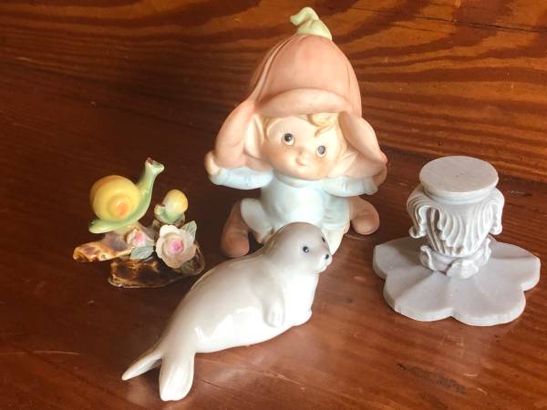 4 Cute Figurines 1