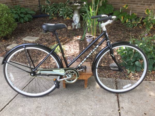 Newer, quality Gran Royale single speed, medium-tall, Ready 2 Ride ! 1