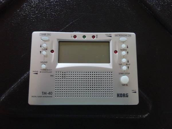 Korg TM40 Digital Tuner and Metronome 1