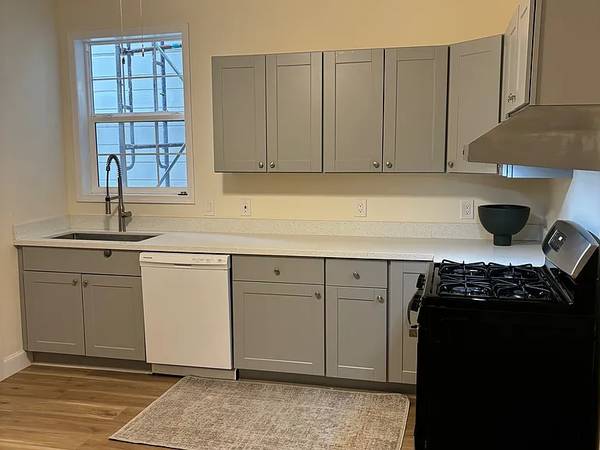 $1,850 / 3br - 1200ft2 - *Charming Apartment in Glen Park, San Francisco - Available! (San Francisco)63813741591811122