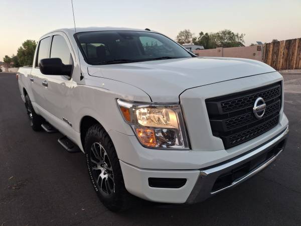2021 Nissan Titan SV 4x4 - $18,500 (Glendale)63616926875523121