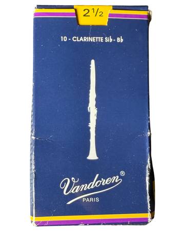 Vandoren Paris Clarinet Reeds 2 1/2" Partial Box NOS New 1