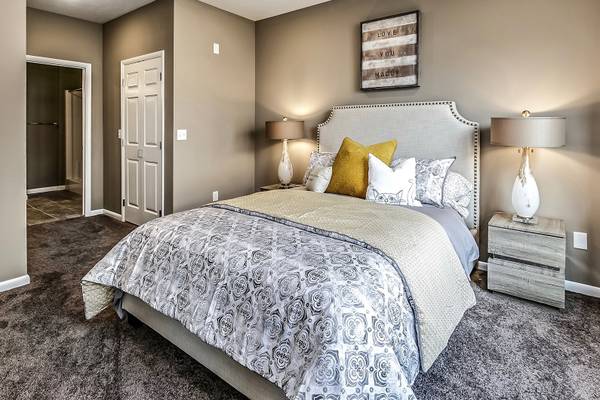$1,707 / 1 hab - 1151 pies² - 1 habitación 1 baño con despacho!!!! ¡PRIMER MES GRATIS si te mudas antes del 30.09.25 (Papillion)63681623684737124